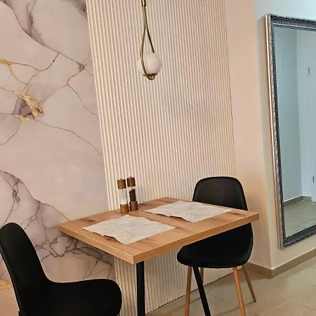 Vladan 公寓 索佐波尔